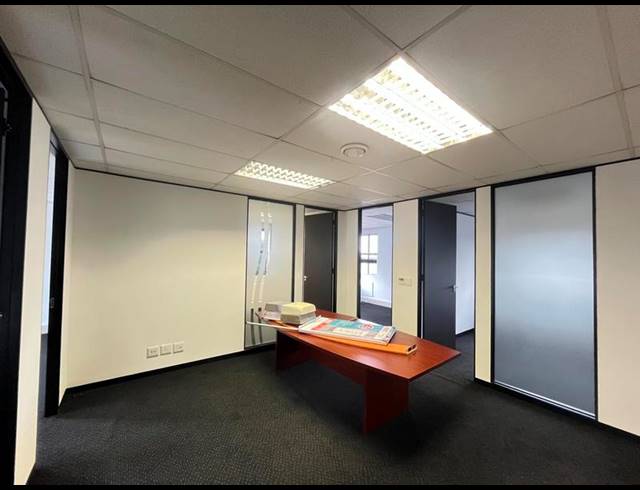 BUSINESS PROPERTY TO RENT IN MEYERSDAL